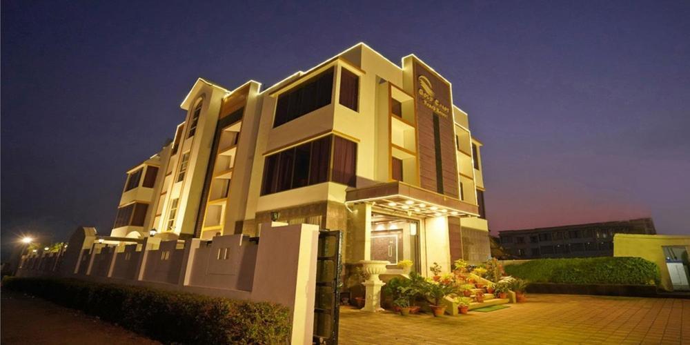 Gold Coast Beach Resort Puri Exterior foto
