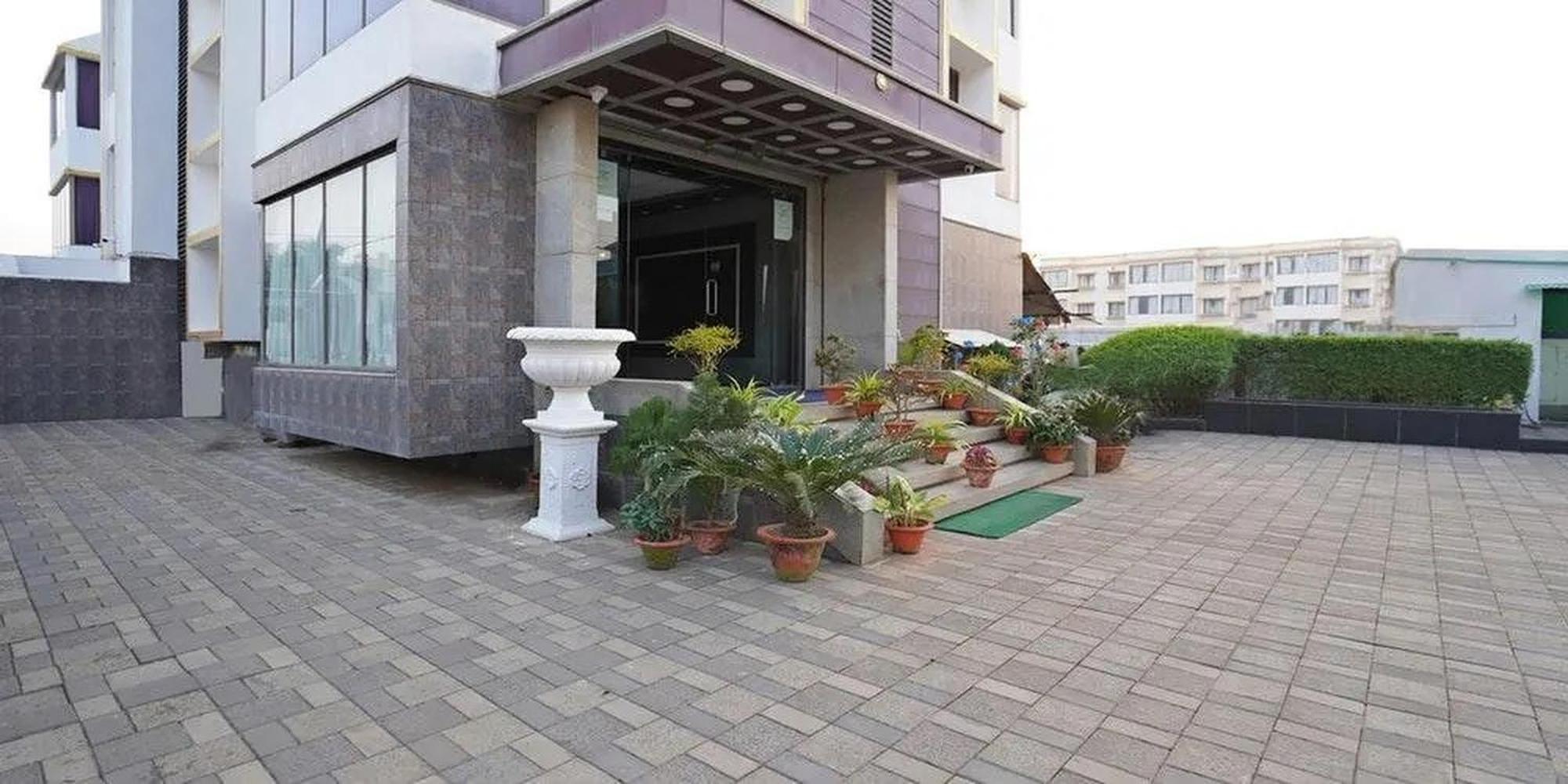 Gold Coast Beach Resort Puri Exterior foto